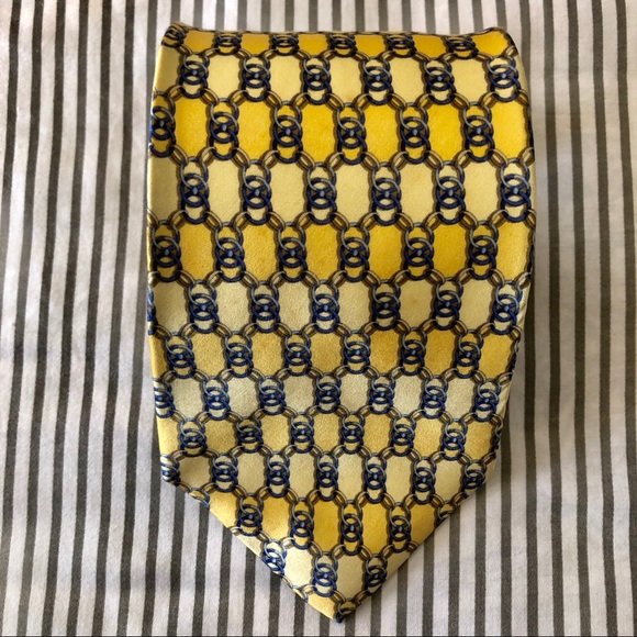 BURBERRY- Men’s Silk Tie - Picture 3 of 8